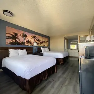 Days By Wyndham Airport 3* Ontario